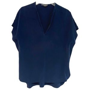 Short sleeves midnight blue top 🦋